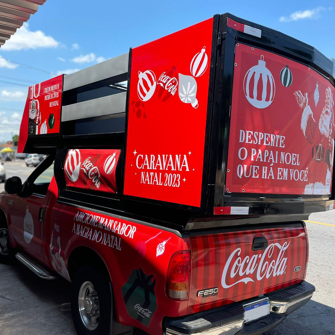 Plotagem carro Coca-Cola - Logomarca Comunicação Visual Goiania (5)